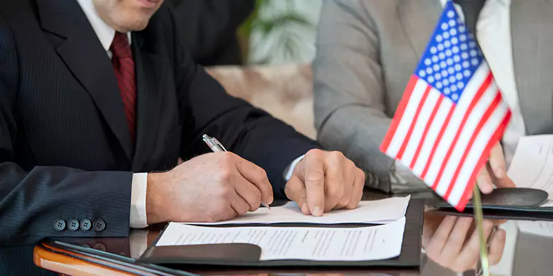 Why Choose Our E2 Visa Legal Services in Bolivia?
